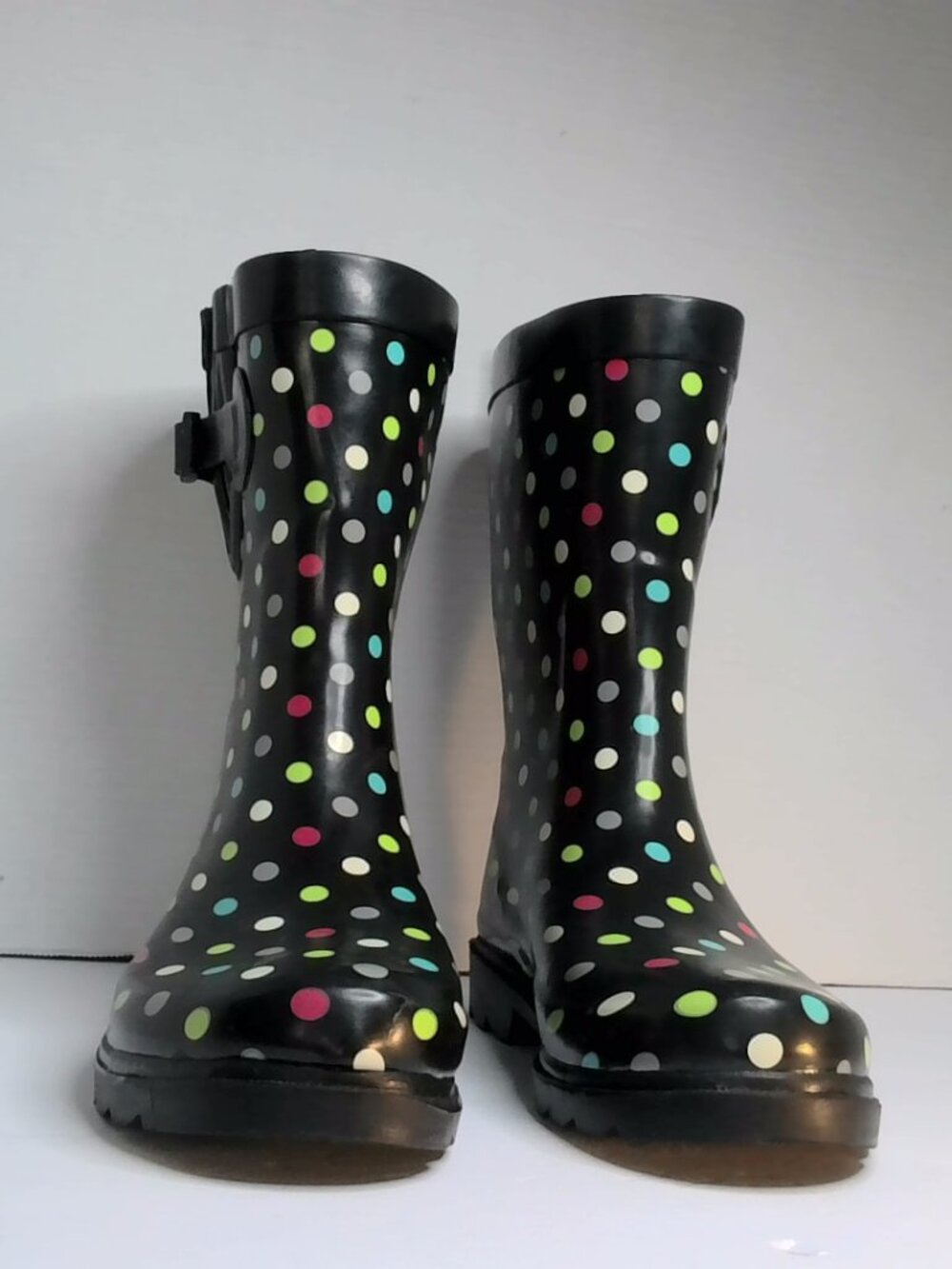 Capelli NY black polka dot rain boots size 8